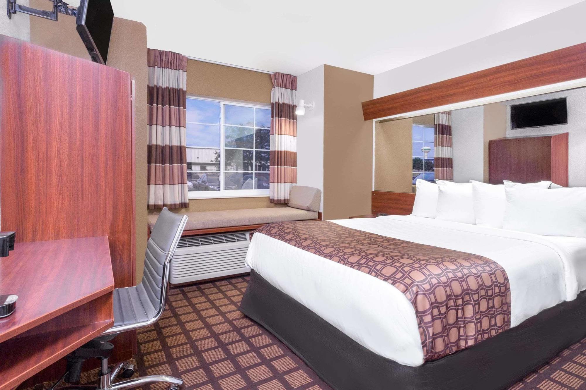 Microtel Inn & Suites By Wyndham Green Bay Kültér fotó