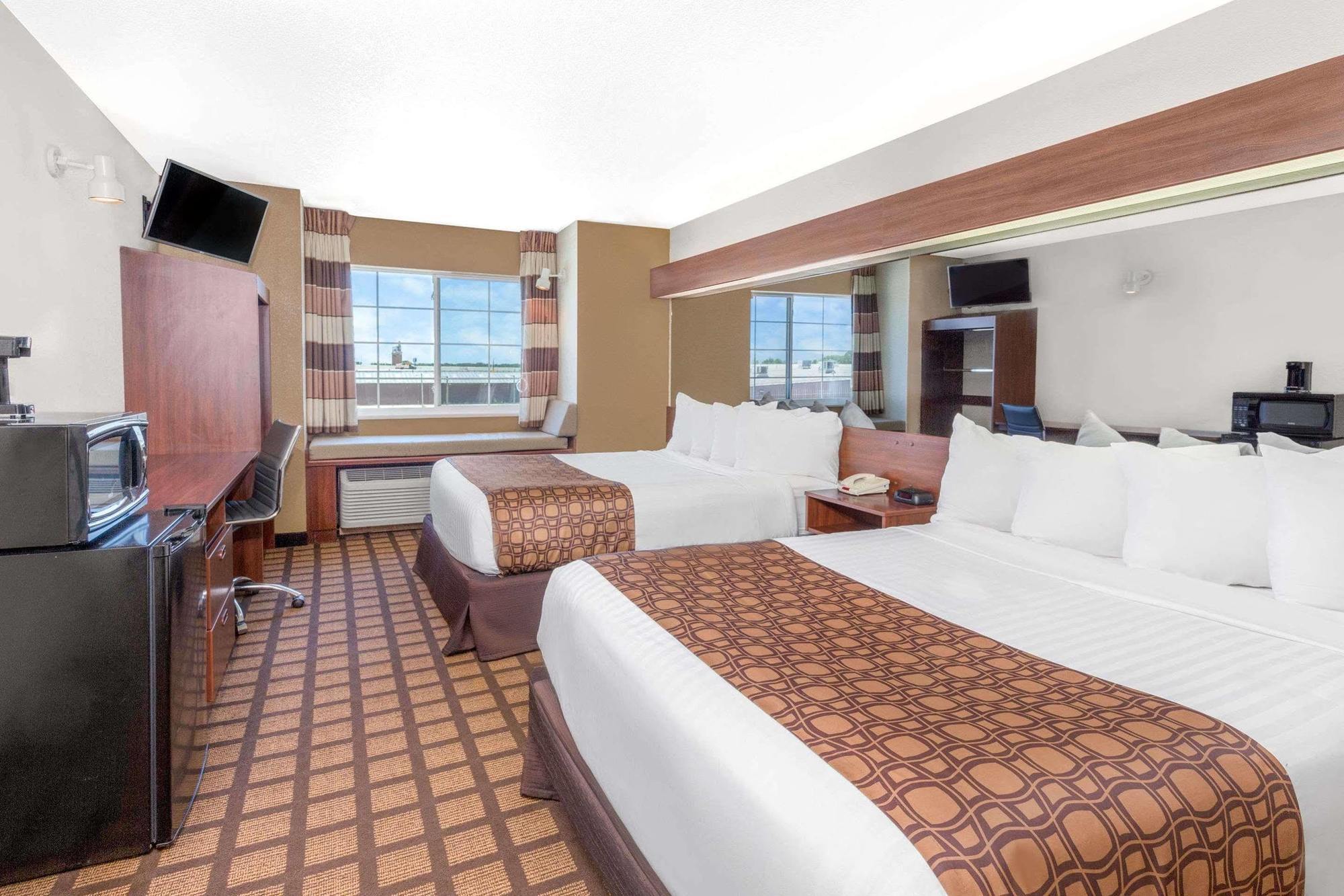 Microtel Inn & Suites By Wyndham Green Bay Kültér fotó
