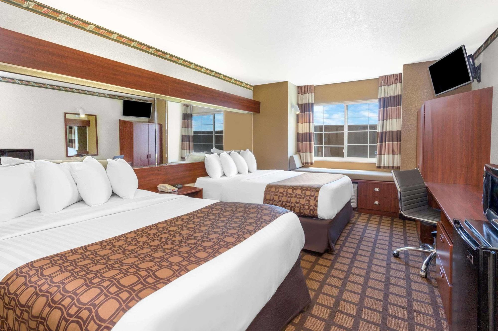 Microtel Inn & Suites By Wyndham Green Bay Kültér fotó