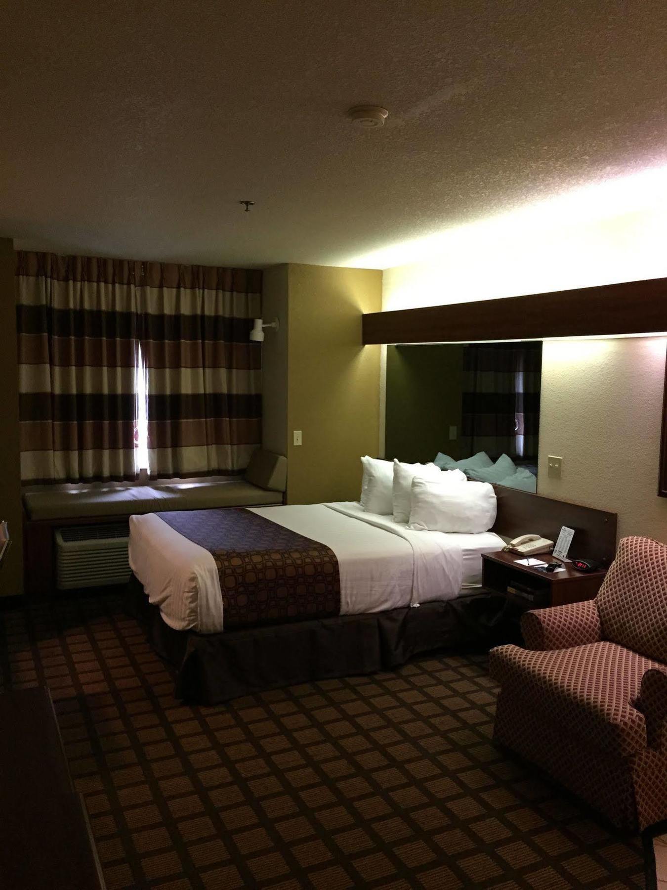 Microtel Inn & Suites By Wyndham Green Bay Kültér fotó