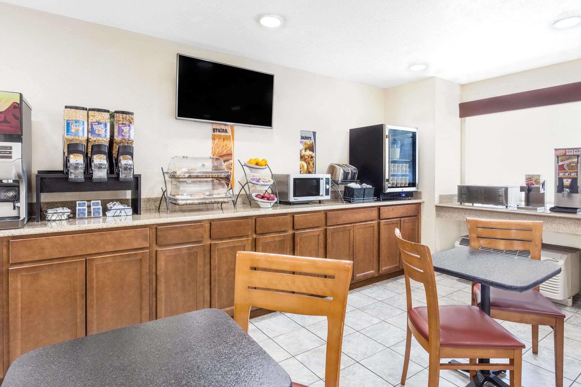 Microtel Inn & Suites By Wyndham Green Bay Kültér fotó