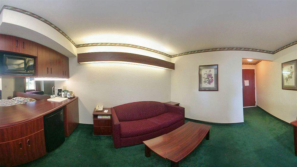 Microtel Inn & Suites By Wyndham Green Bay Kültér fotó